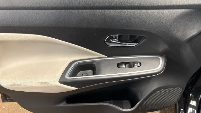 Nissan Micra 1.0 IG-T 100 Tekna 5dr Petrol Hatchback